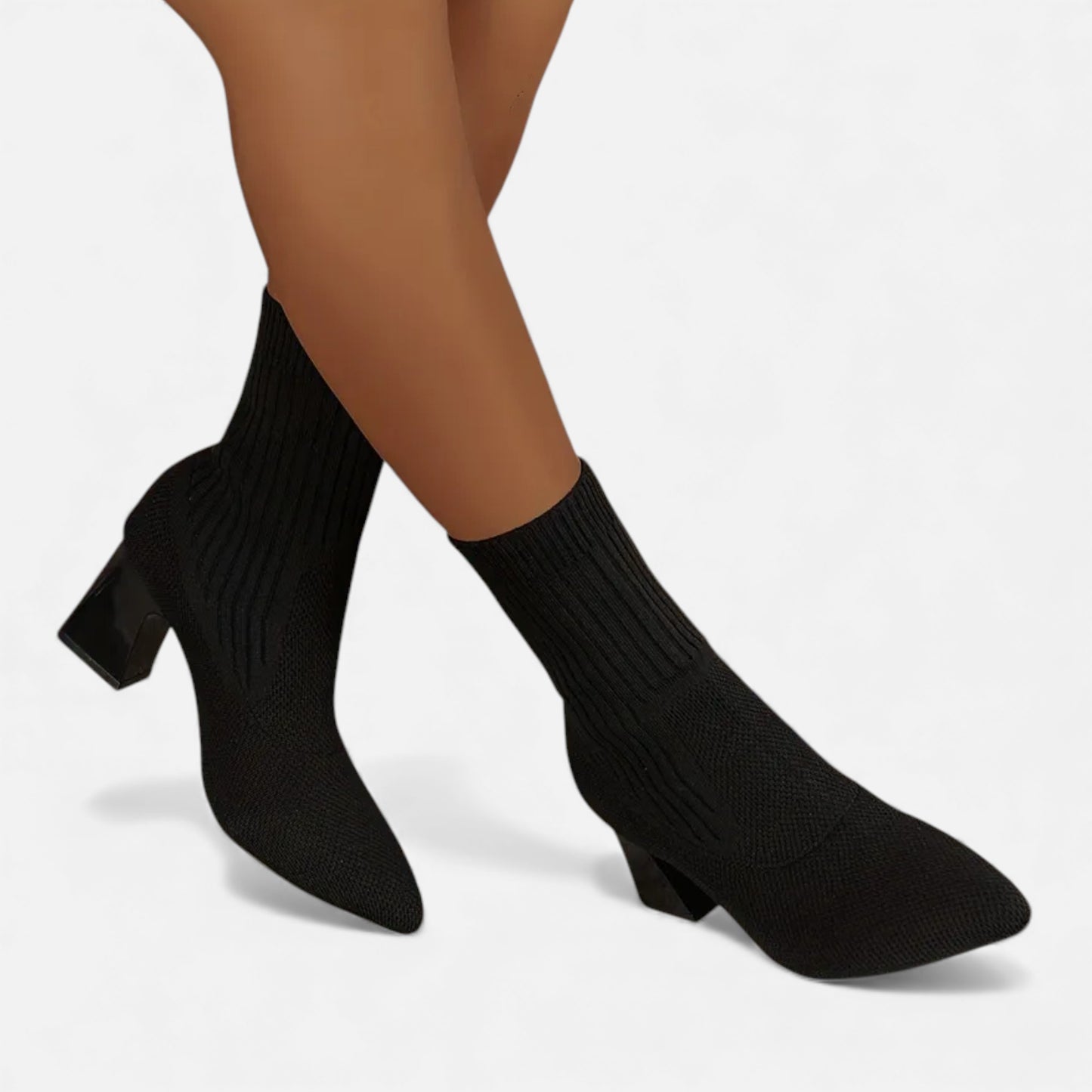 Eston House | Women’s Knitted Winter Point-Toe Boots