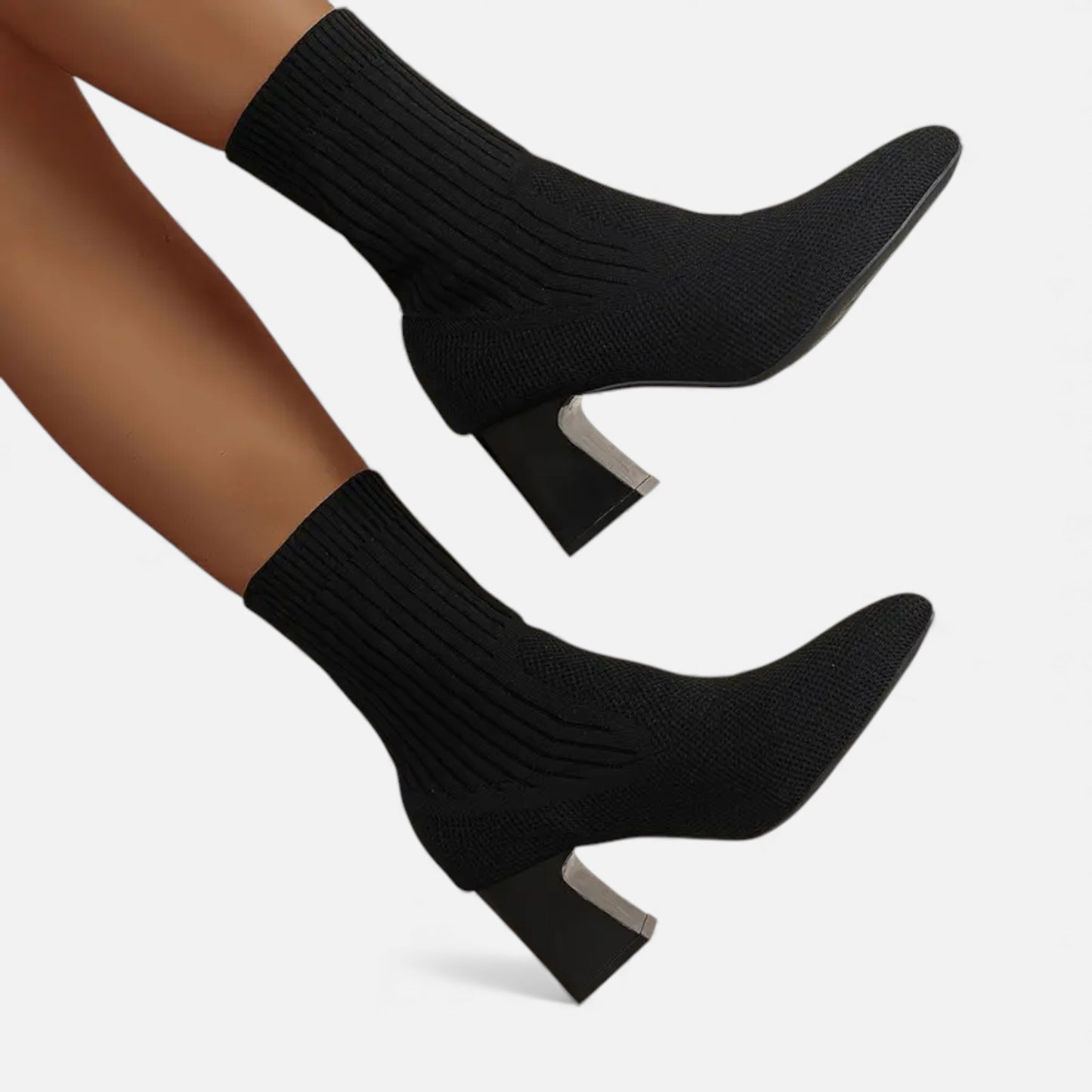 Eston House | Women’s Knitted Winter Point-Toe Boots