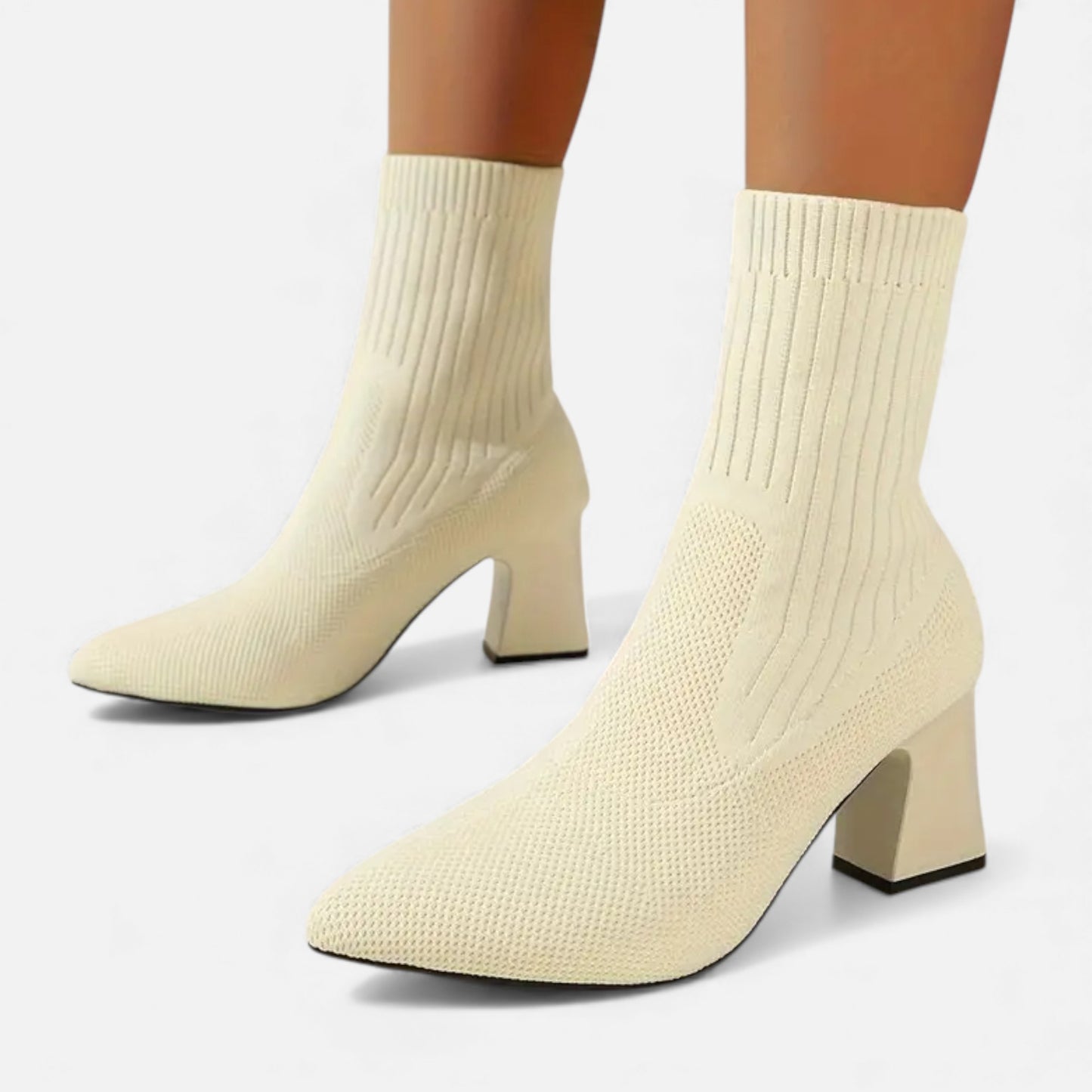 Eston House | Women’s Knitted Winter Point-Toe Boots